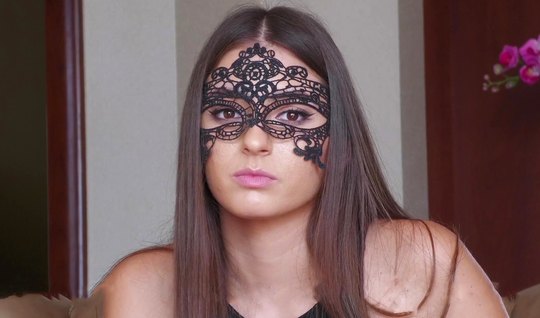 Sexy girl in a mask came to the casting and has sex with an agent